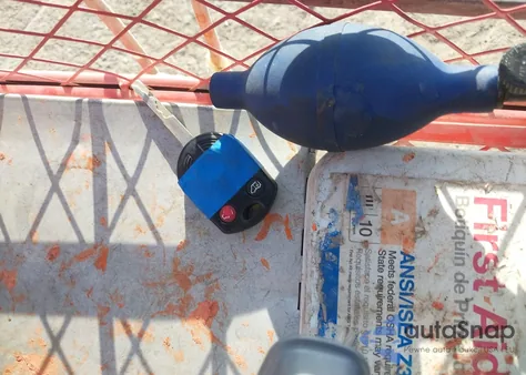 2019 Ford Transit-250 из США, поврежденный, VIN 1FTYR1YG5KKA63151